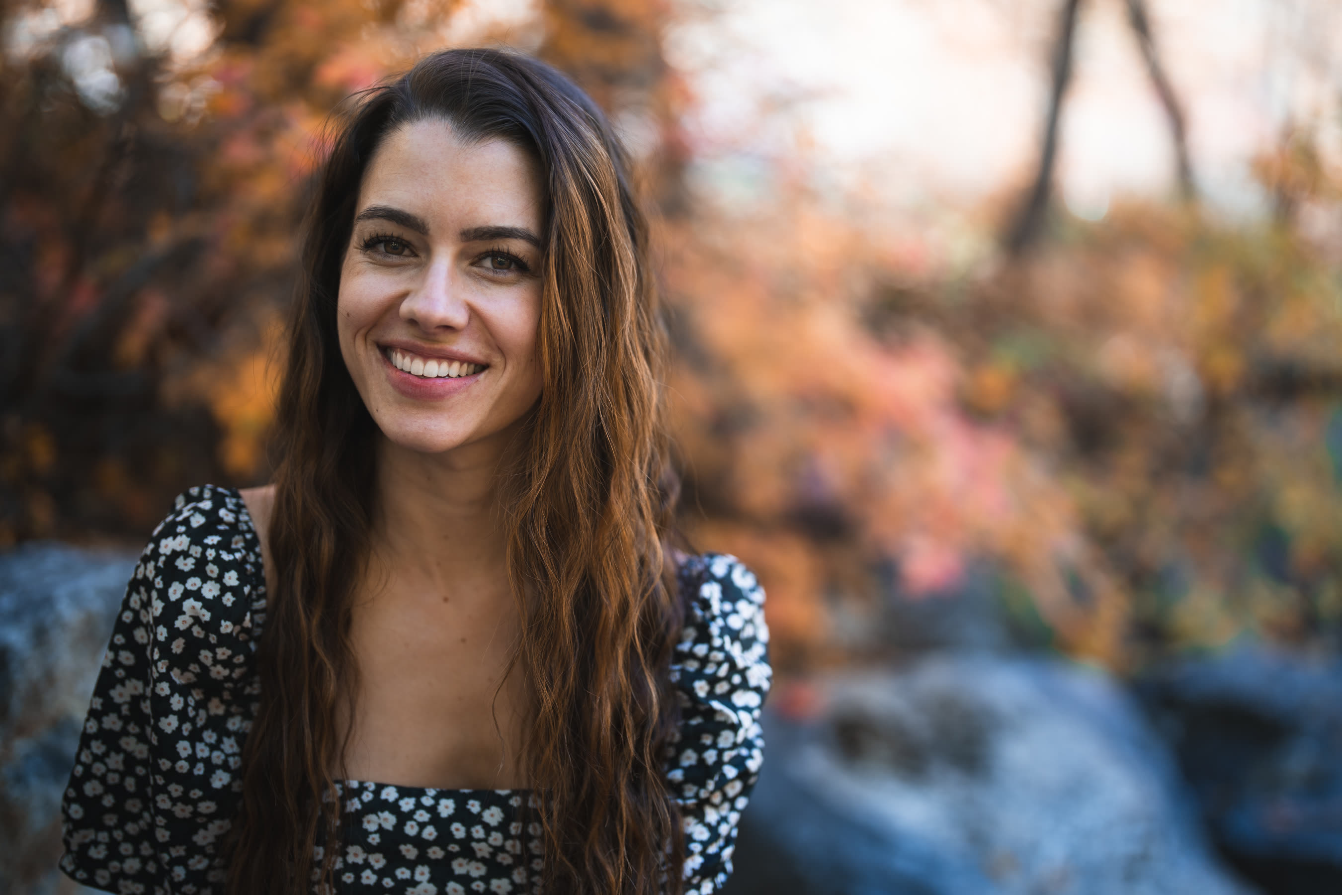 Portrait session, autumn foliage